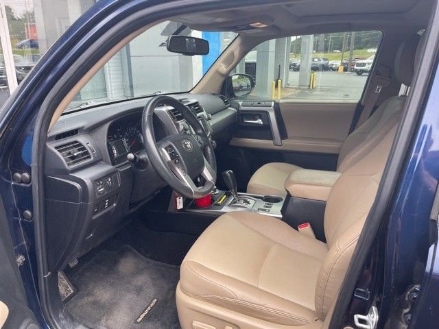 Used 2019 Toyota 4Runner SR5 Premium image 6