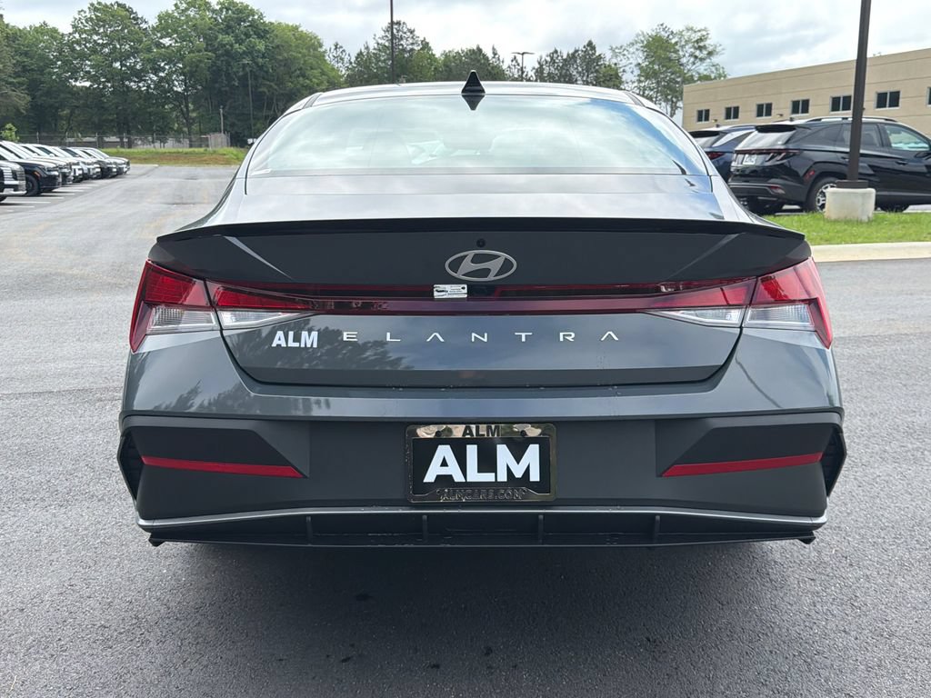 New 2026 Hyundai Elantra Sport FWD image 5