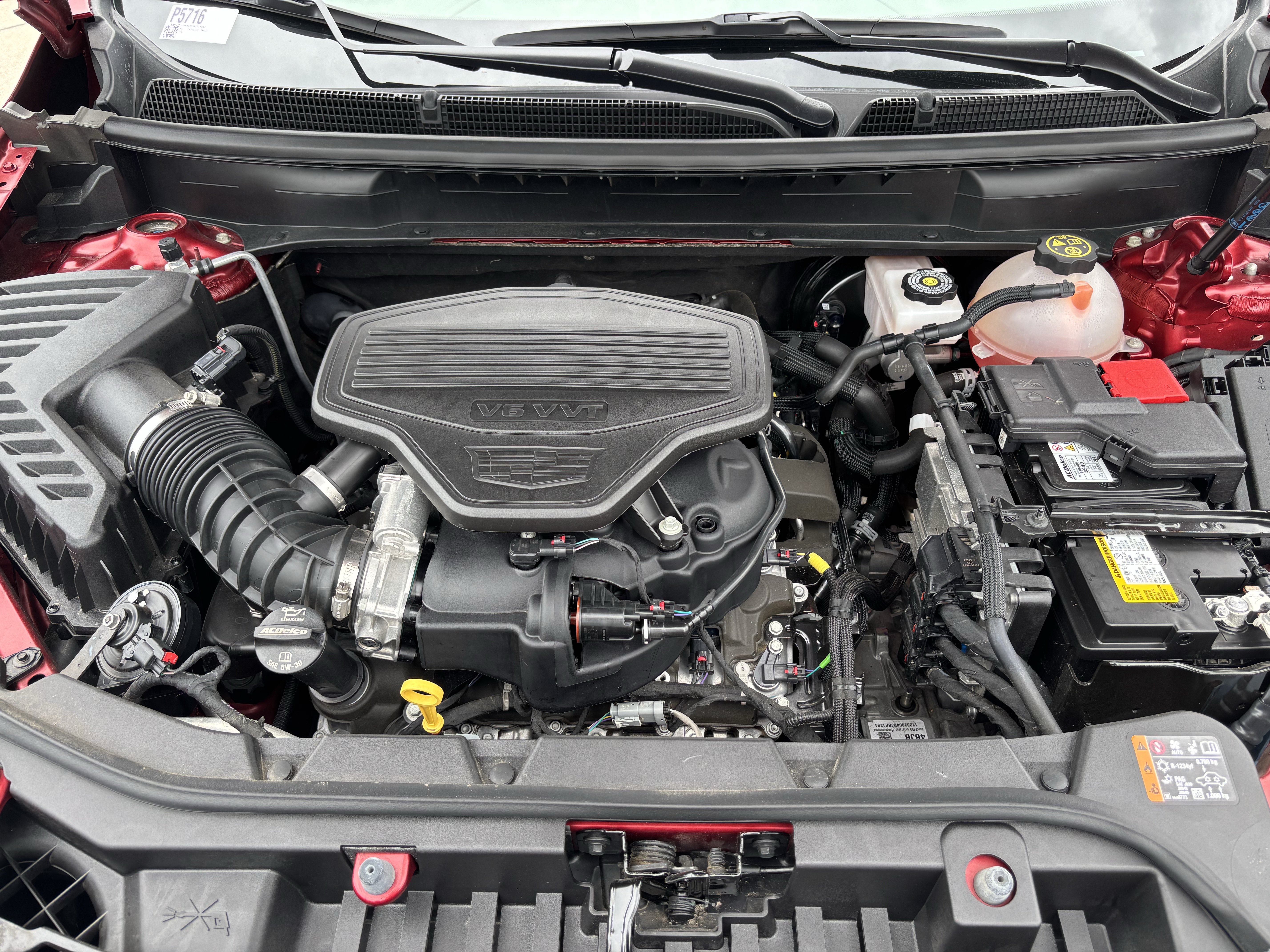 Certified 2024 Cadillac XT5 Premium Luxury FWD image 9