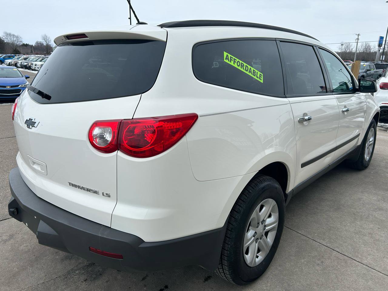 Used 2012 Chevrolet Traverse LS image 5