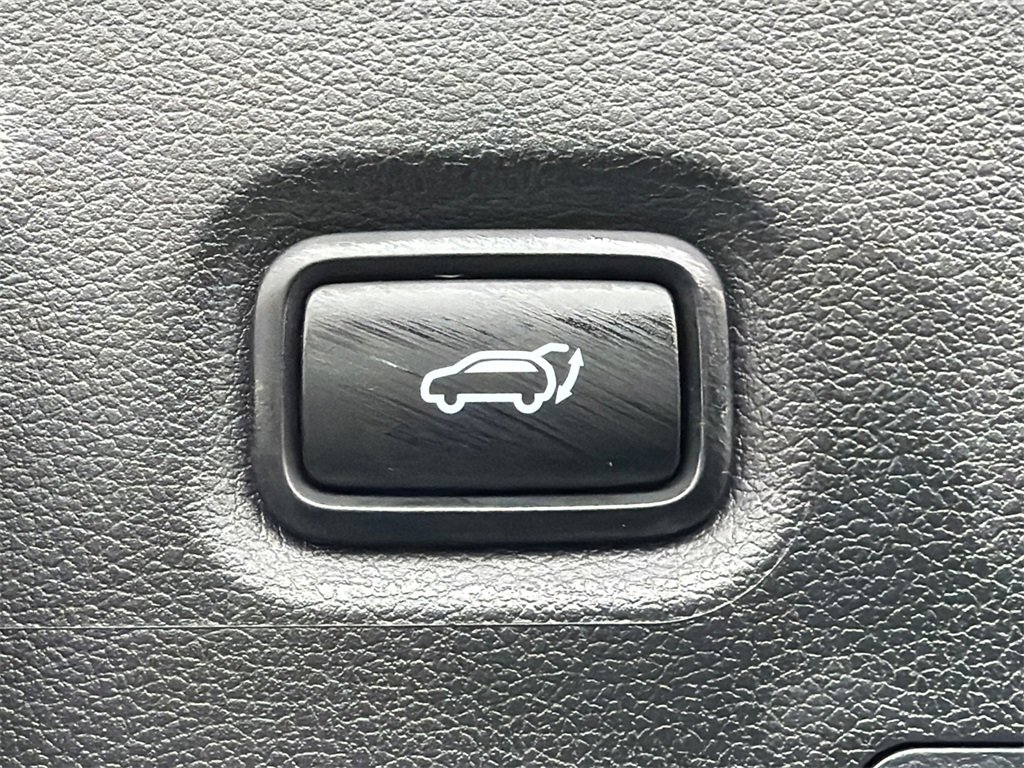 Used 2023 Hyundai Santa Fe SEL image 19