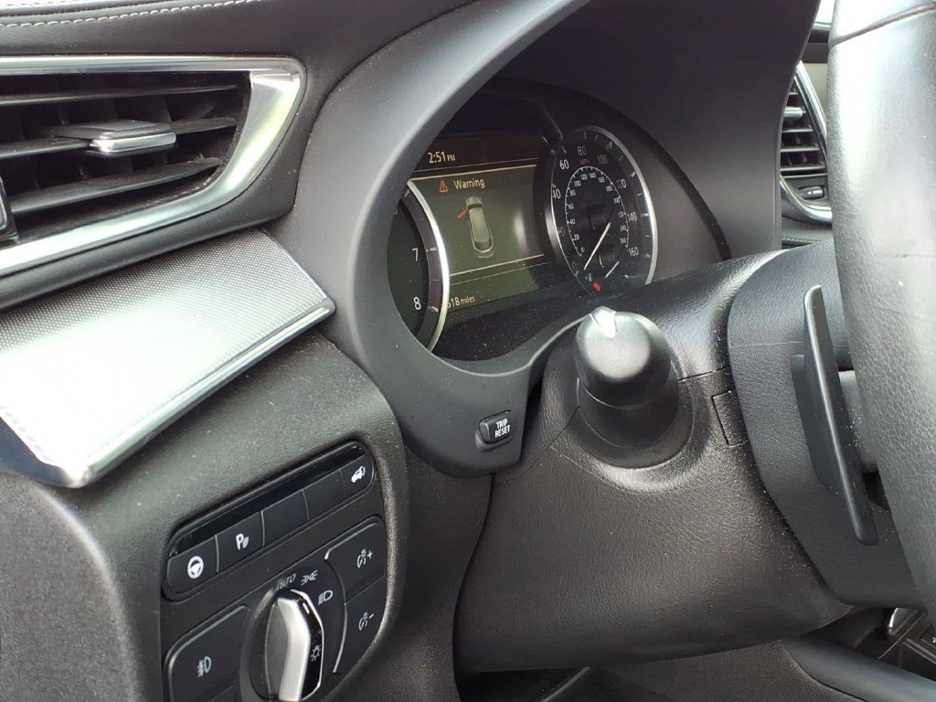 Used 2021 INFINITI QX50 Luxe AWD/4WD image 30
