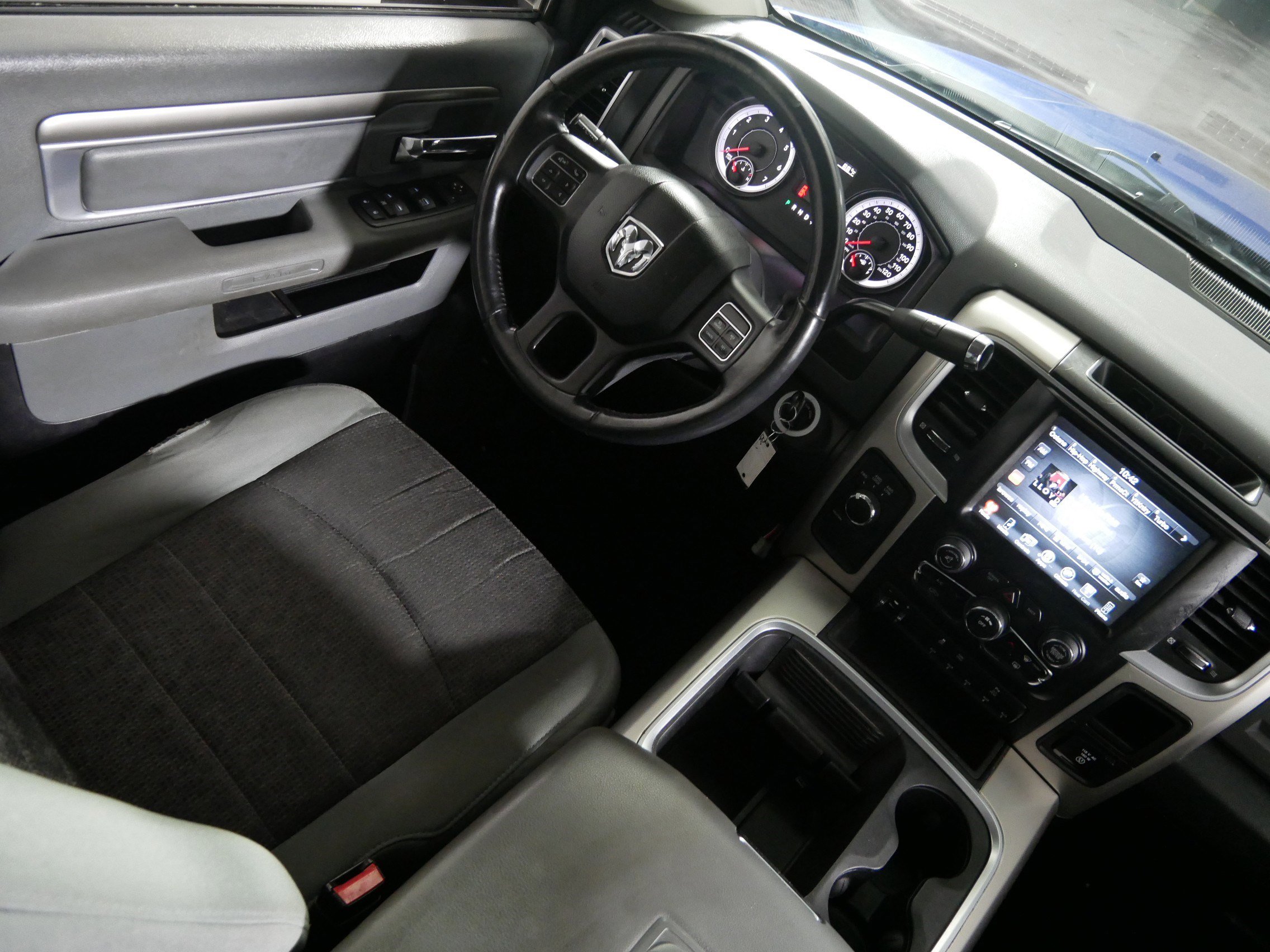 Used 2016 RAM 2500 Big Horn image 9