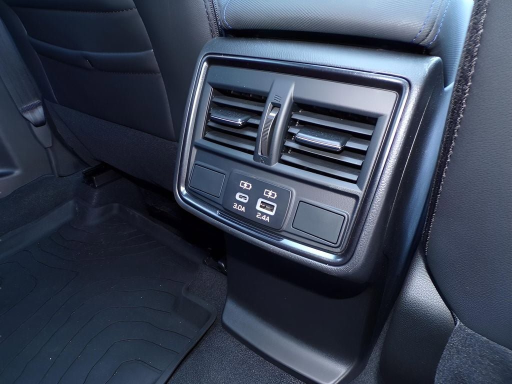Certified 2025 Subaru Forester Limited image 16