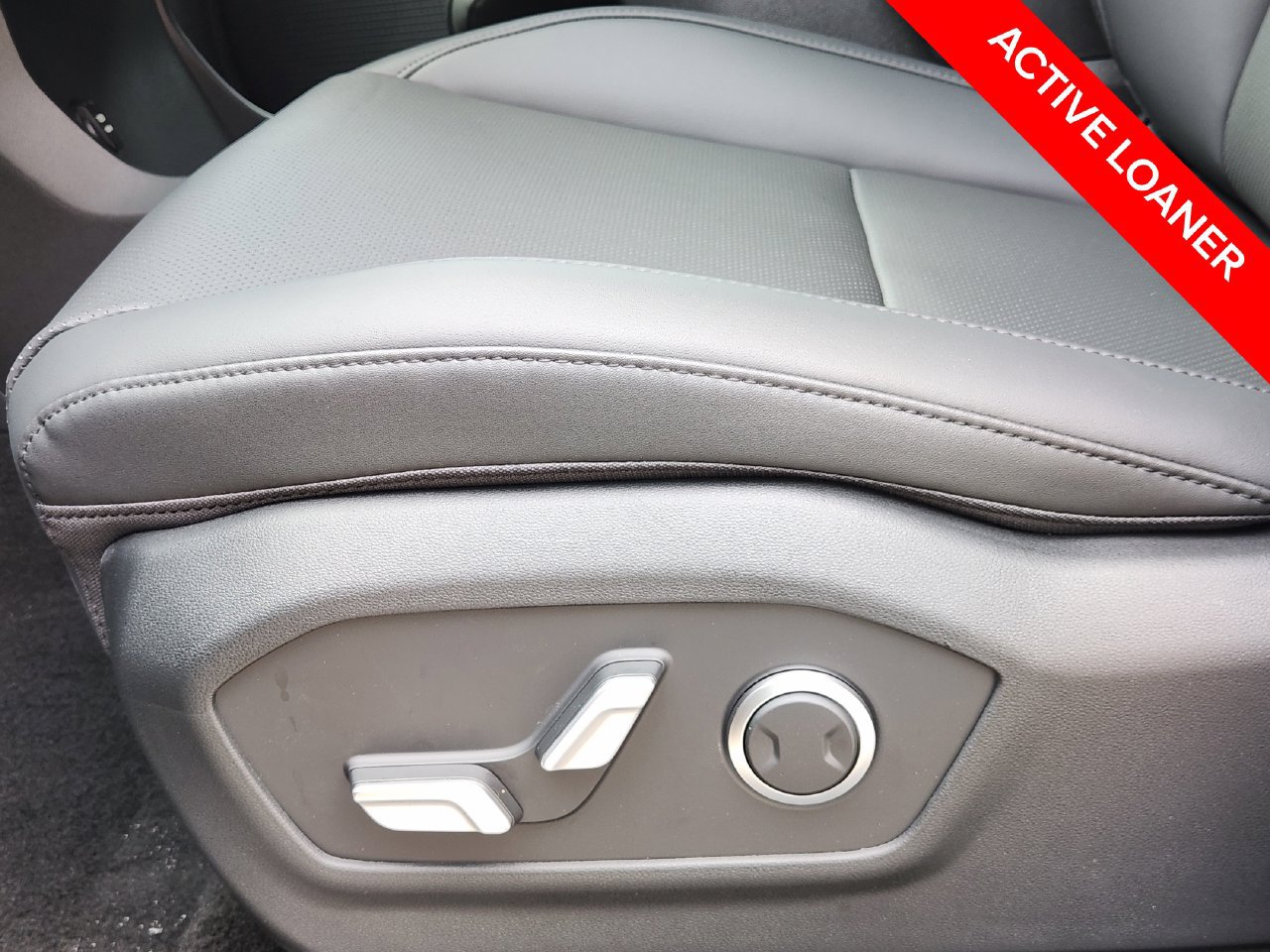 New 2026 Hyundai Santa Fe SEL FWD image 24