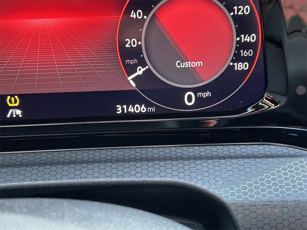 Used 2024 Volkswagen GTI SE image 39