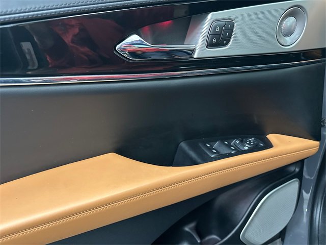 Used 2022 Lincoln Nautilus Black Label w/ Class II Trailer Tow Package image 36