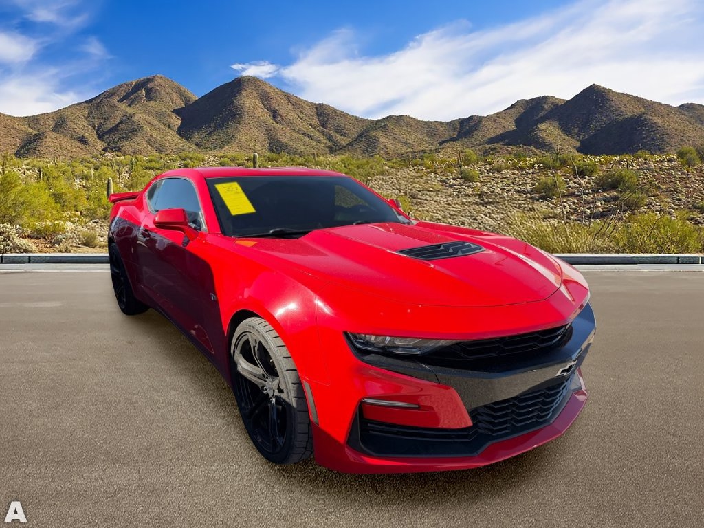 Used 2019 Chevrolet Camaro SS RWD image 4