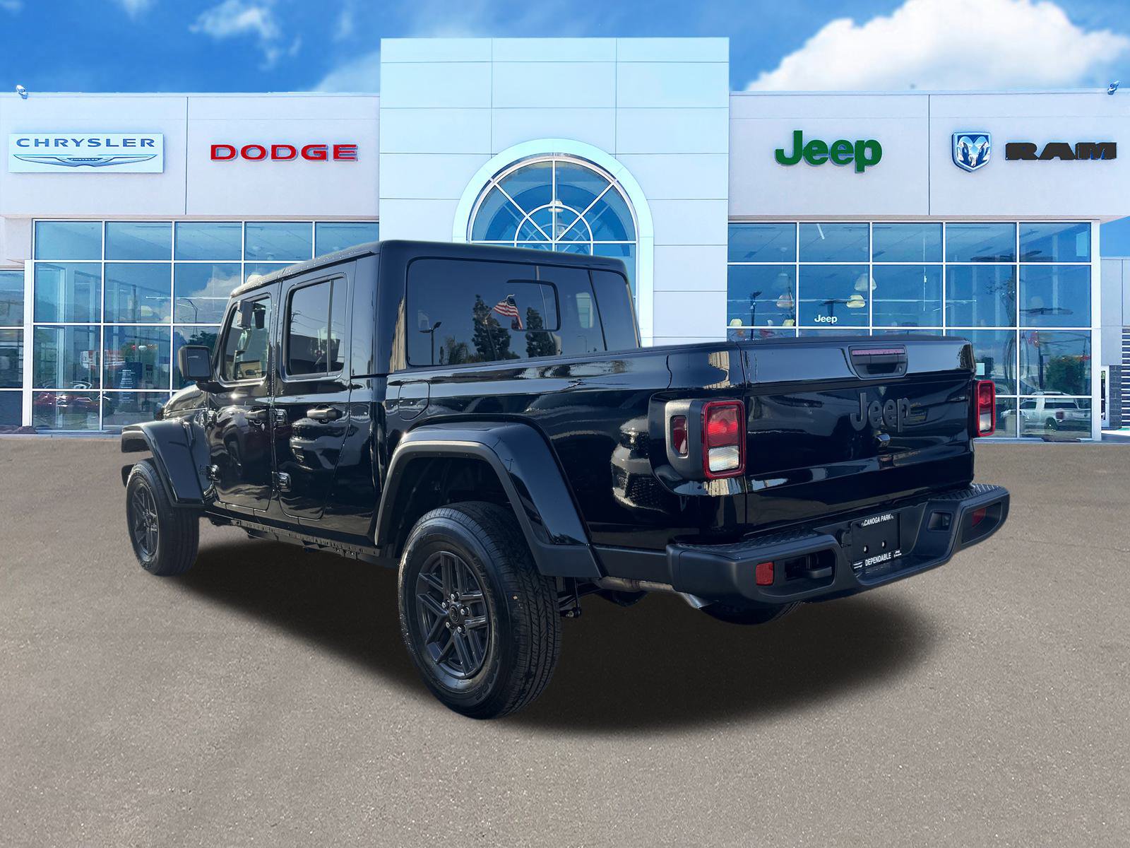 New 2025 Jeep Gladiator Sport image 6