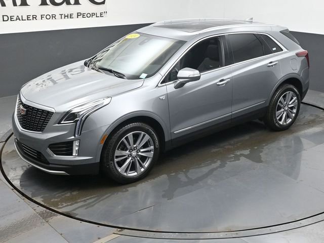 Used 2024 Cadillac XT5 Premium Luxury w/ LPO, Floor Liner Package image 43