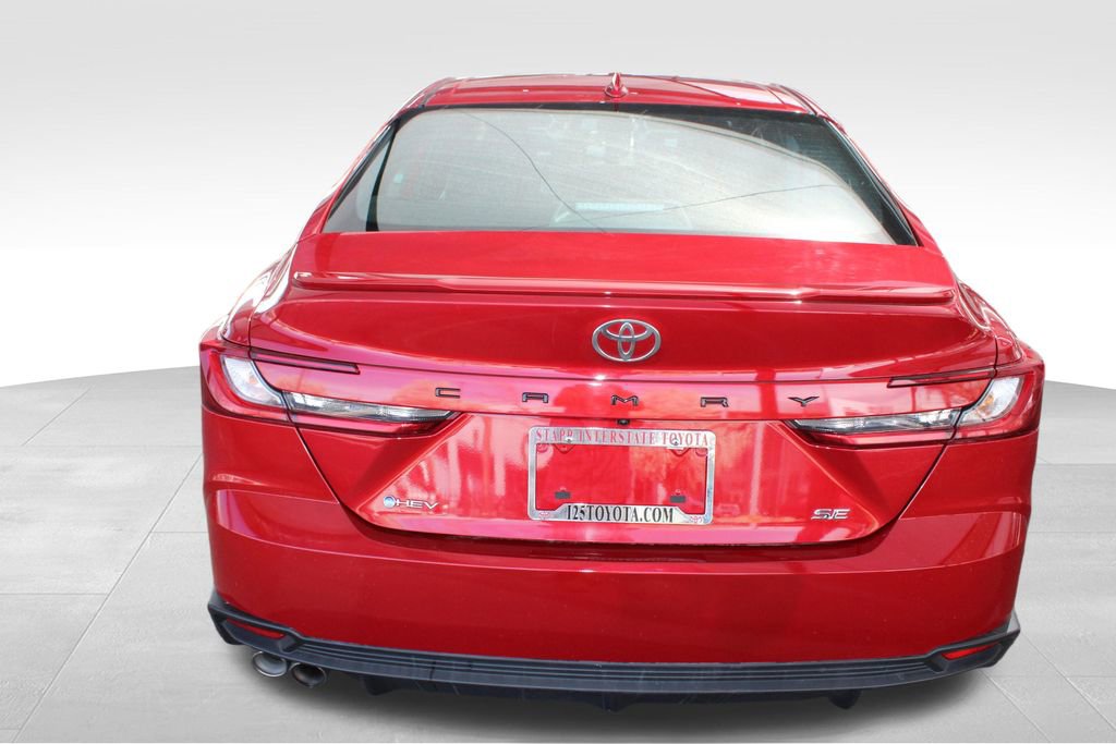 Used 2025 Toyota Camry SE FWD image 16