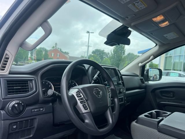 Used 2021 Nissan Titan S w/ S Utility Package RWD image 9