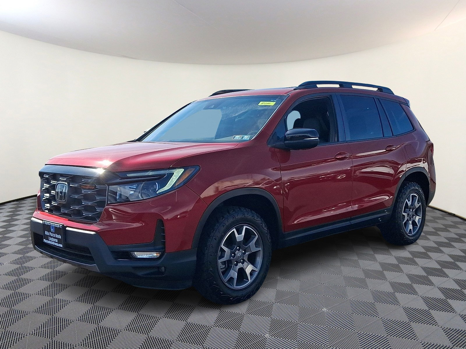 Used 2023 Honda Passport TrailSport image 3