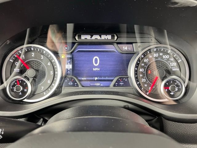 New 2026 RAM 1500 4x4 Crew Cab image 19