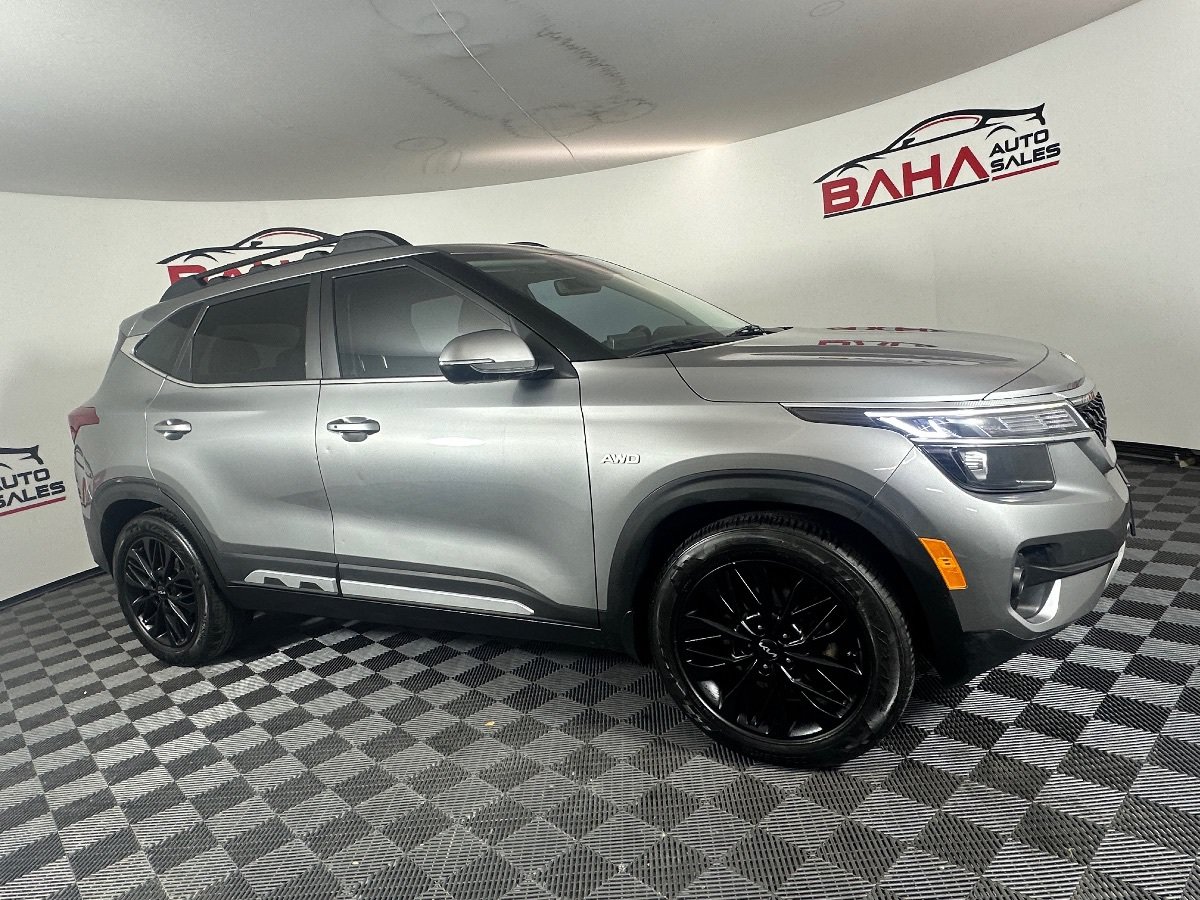 Used 2023 Kia Seltos Nightfall Edition AWD/4WD image 12