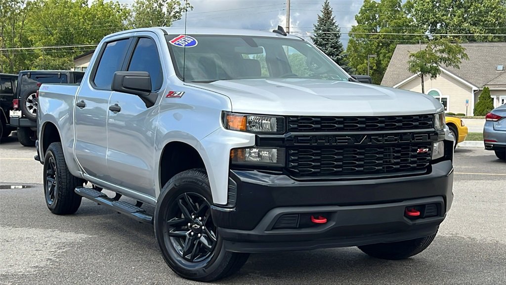 Used 2020 Chevrolet Silverado 1500 Custom Trail Boss w/ Custom Convenience Package image 2
