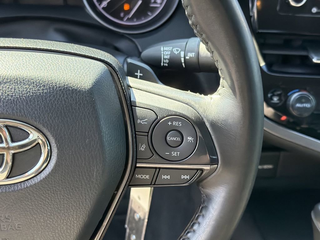 Used 2022 Toyota Camry SE image 27