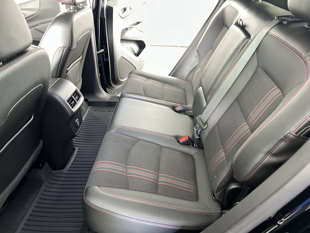 Used 2024 Chevrolet Equinox RS image 24