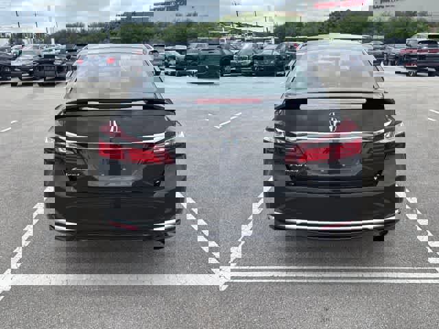 Used 2016 Honda Accord LX image 4