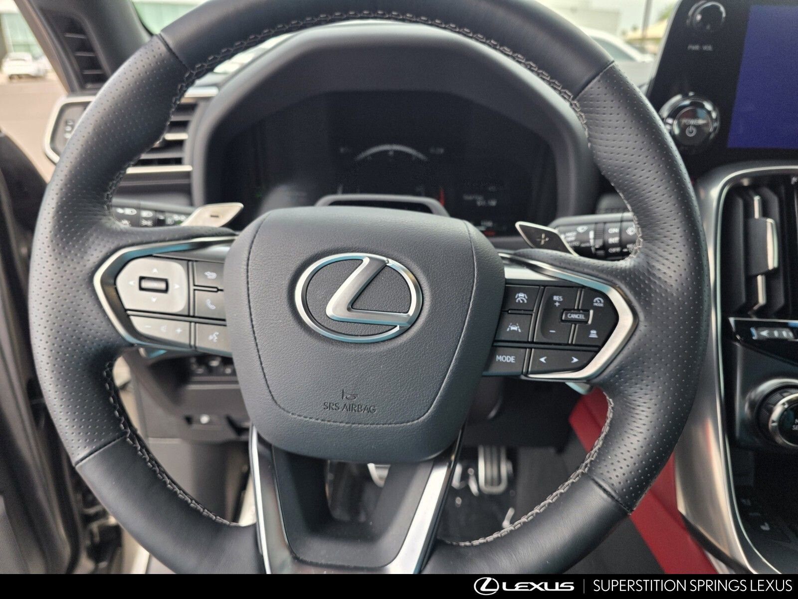 Certified 2025 Lexus LX 700h F Sport w/ Accessory Package (Z1) image 24