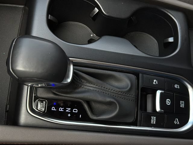 Used 2019 Hyundai Santa Fe Limited AWD/4WD image 33