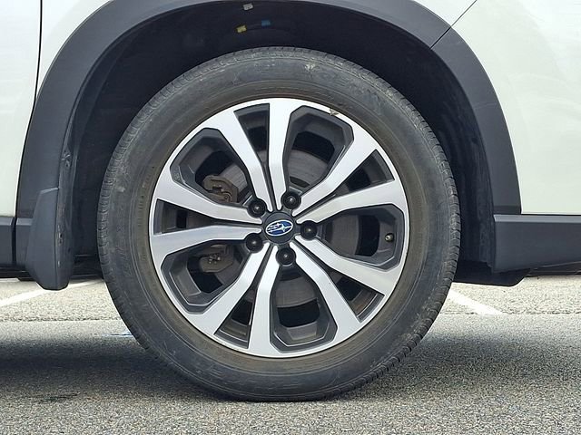 Used 2021 Subaru Forester Limited image 8