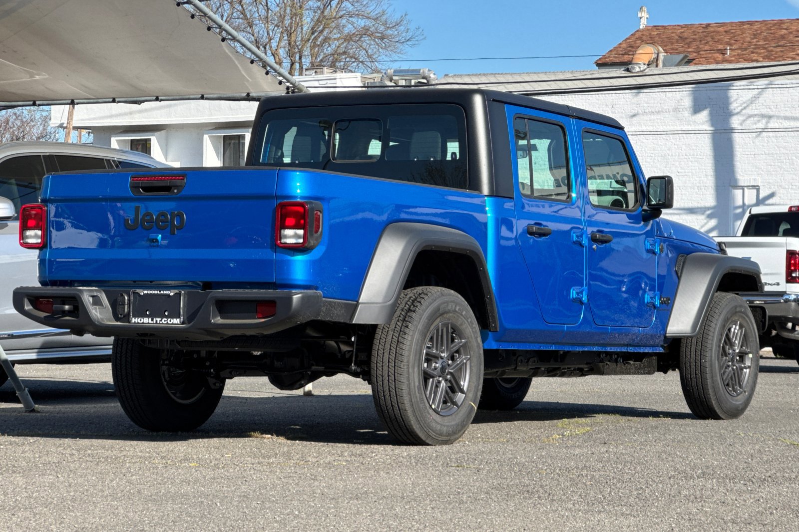 New 2026 Jeep Gladiator Sport image 3