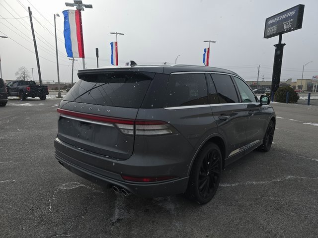 Used 2021 Lincoln Aviator Reserve w/ Equipment Group 210A image 4