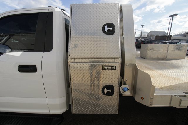 Used 2021 Ford F550 4x4 Regular Cab Super Duty image 9