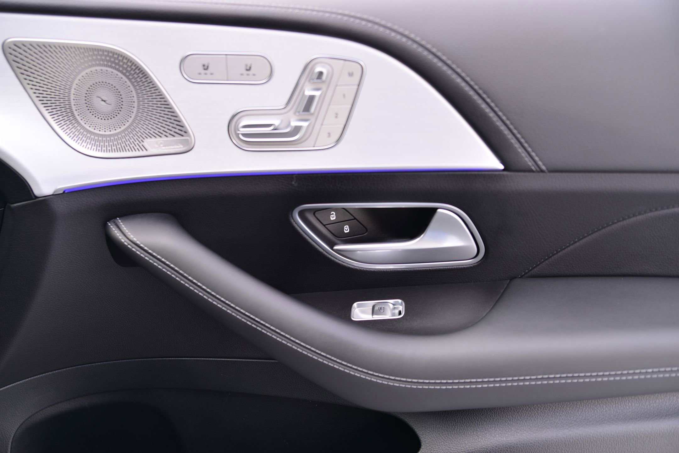 Used 2025 Mercedes-Benz GLE 53 AMG 4MATIC image 12