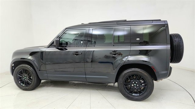 Used 2024 Land Rover Defender 110 S image 4