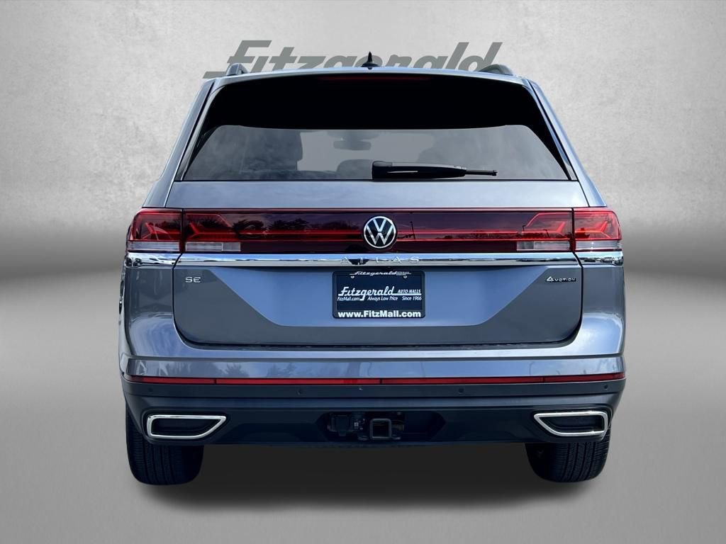 Used 2025 Volkswagen Atlas SE image 6