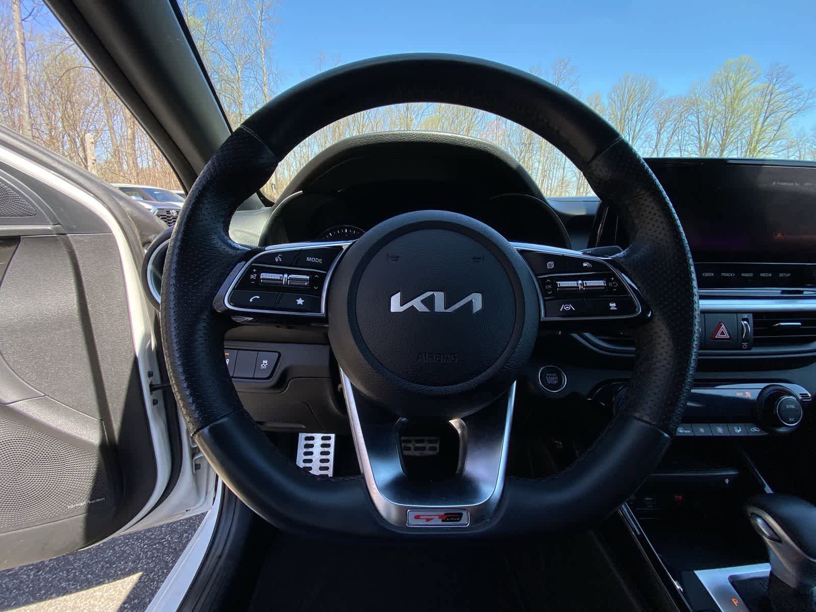 Used 2023 Kia Forte GT-Line w/ GT-Line Premium Package image 30