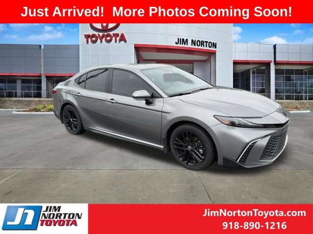 Used 2026 Toyota Camry SE w/ Convenience Package
