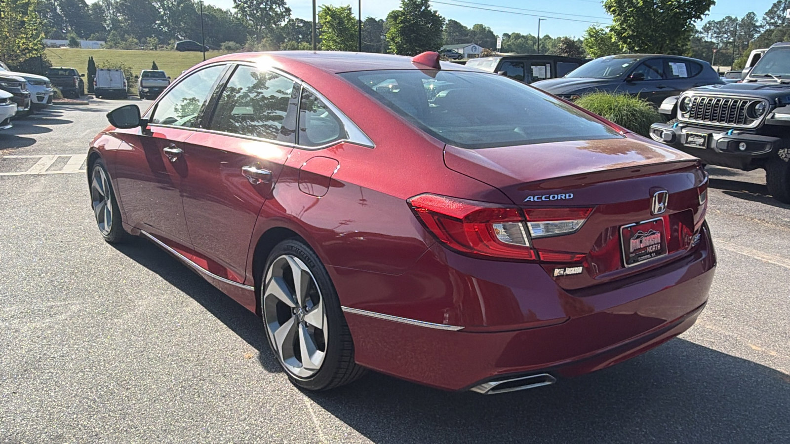 Used 2019 Honda Accord Touring image 10