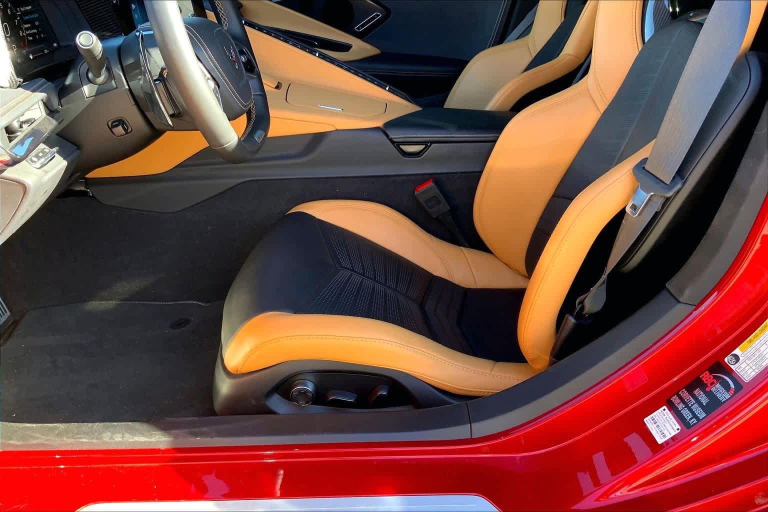 Used 2025 Chevrolet Corvette Z06 image 8