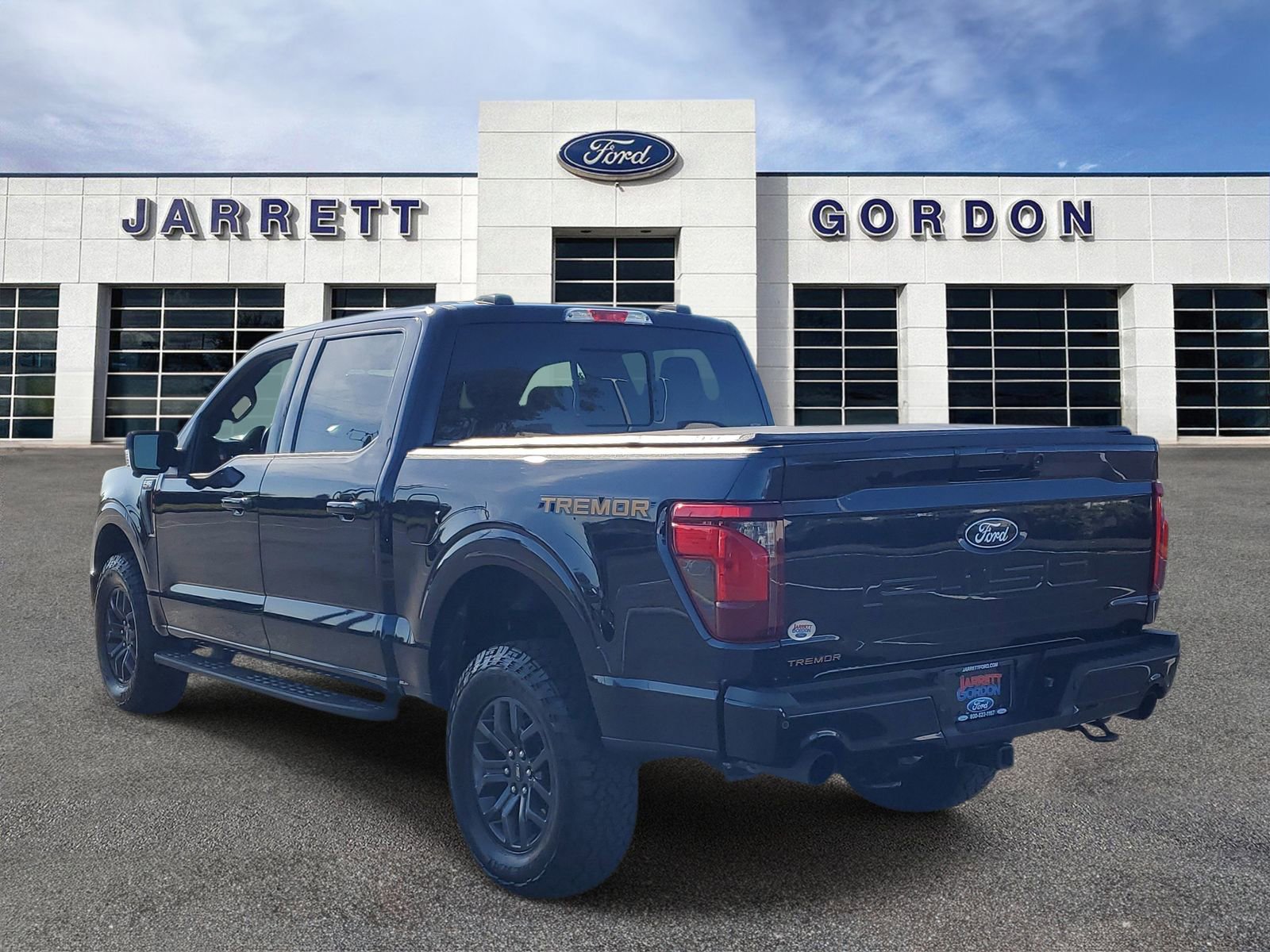 Certified 2025 Ford F150 Tremor w/ Tow/Haul Package AWD/4WD image 3