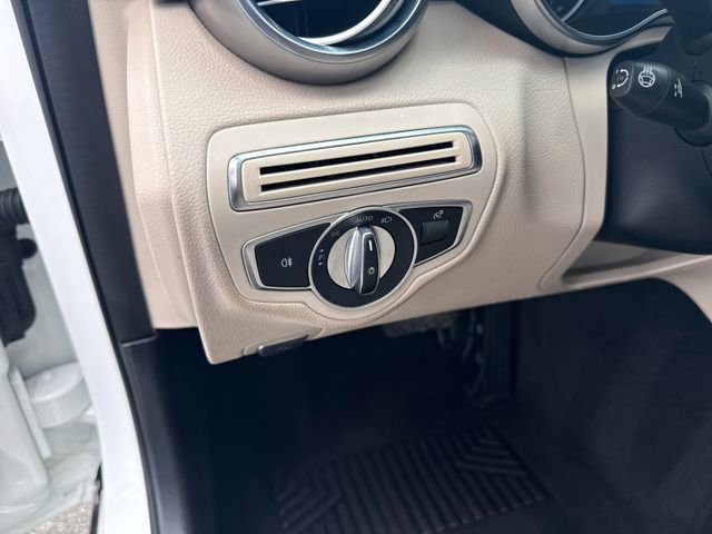 Used 2019 Mercedes-Benz C 300 4MATIC Sedan image 15