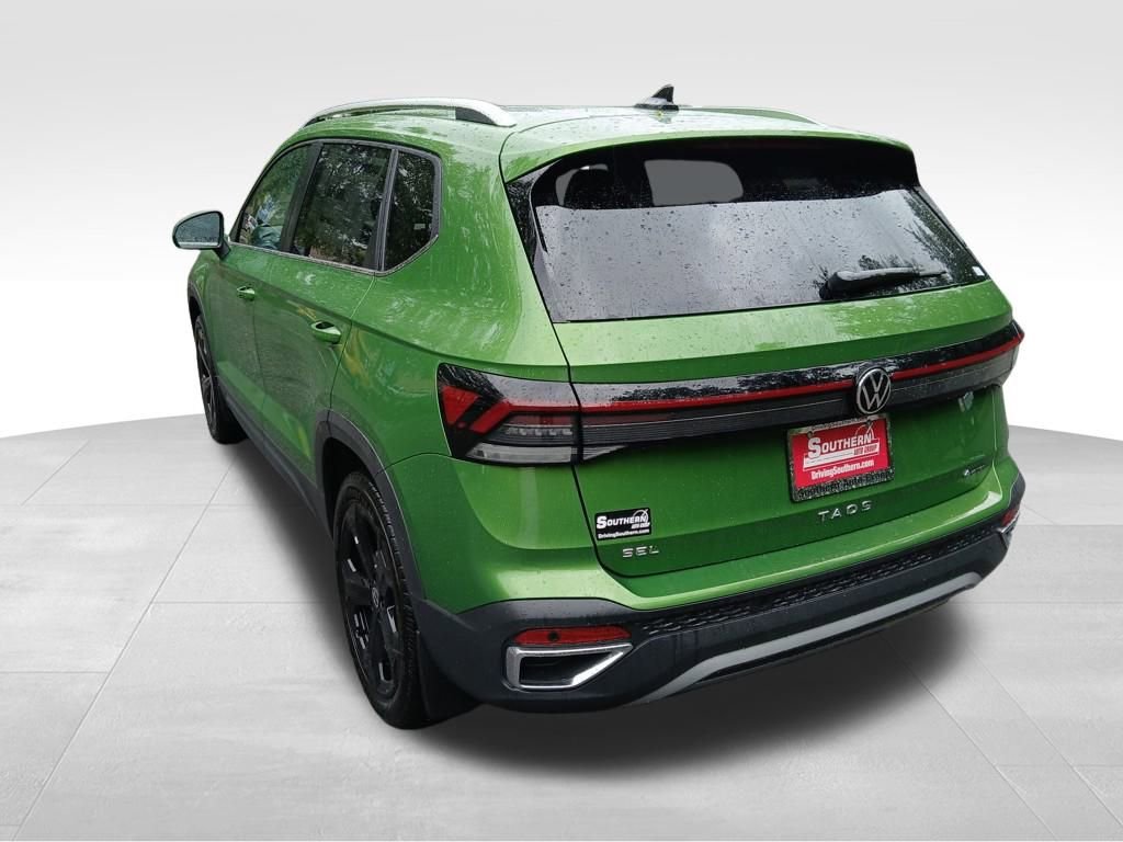 New 2025 Volkswagen Taos SEL image 3