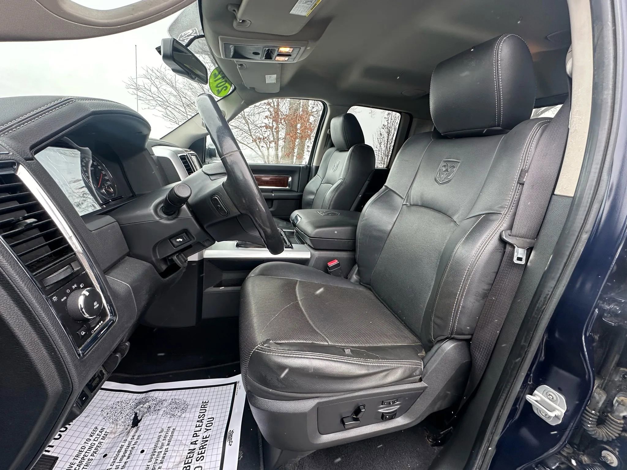 Used 2012 RAM 1500 Laramie image 9