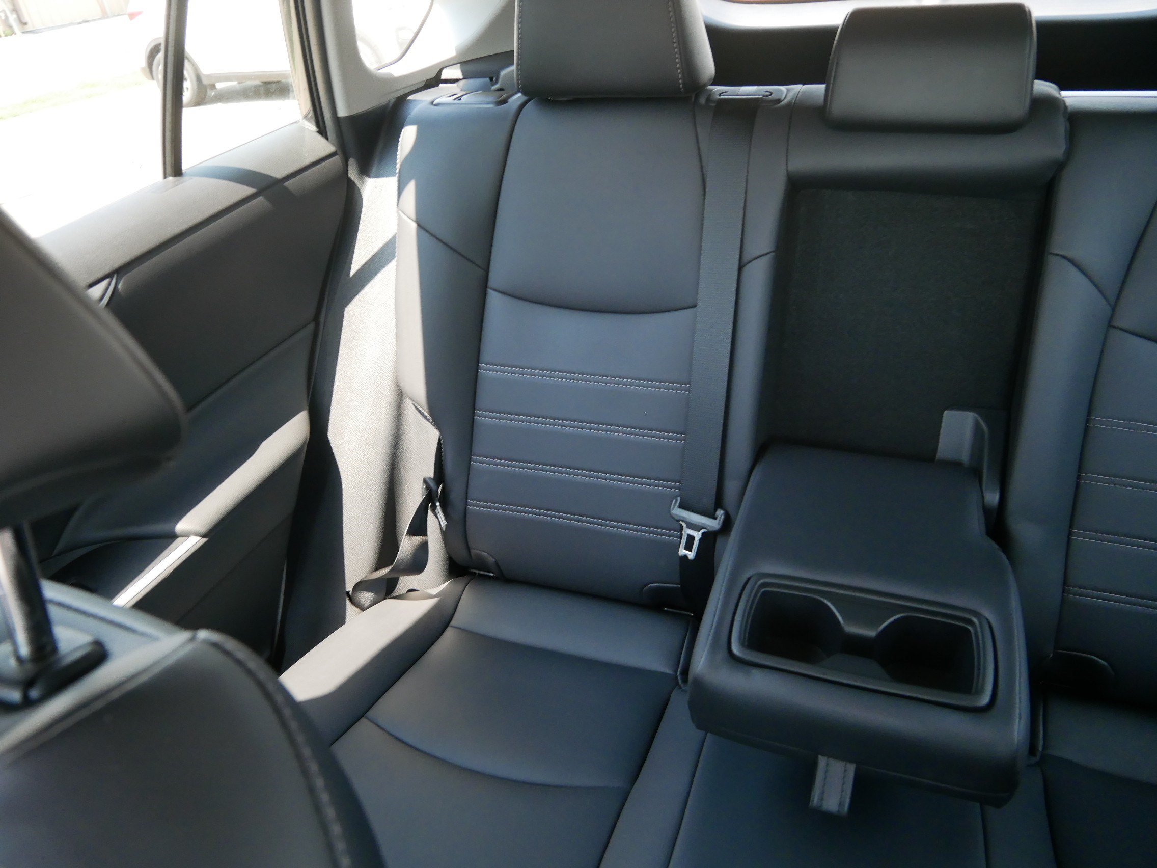 Used 2021 Toyota RAV4 XLE Premium AWD/4WD image 12