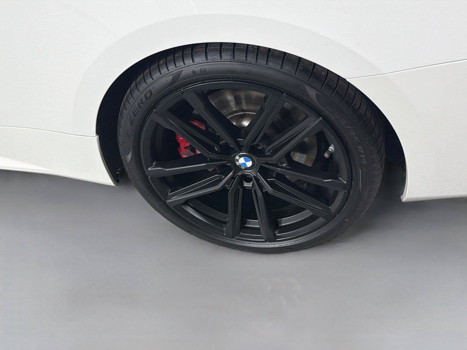 Used 2024 BMW 430i Convertible w/ M Sport Package RWD image 30