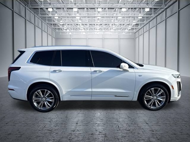 Used 2023 Cadillac XT6 Premium Luxury w/ Technology Package FWD image 6