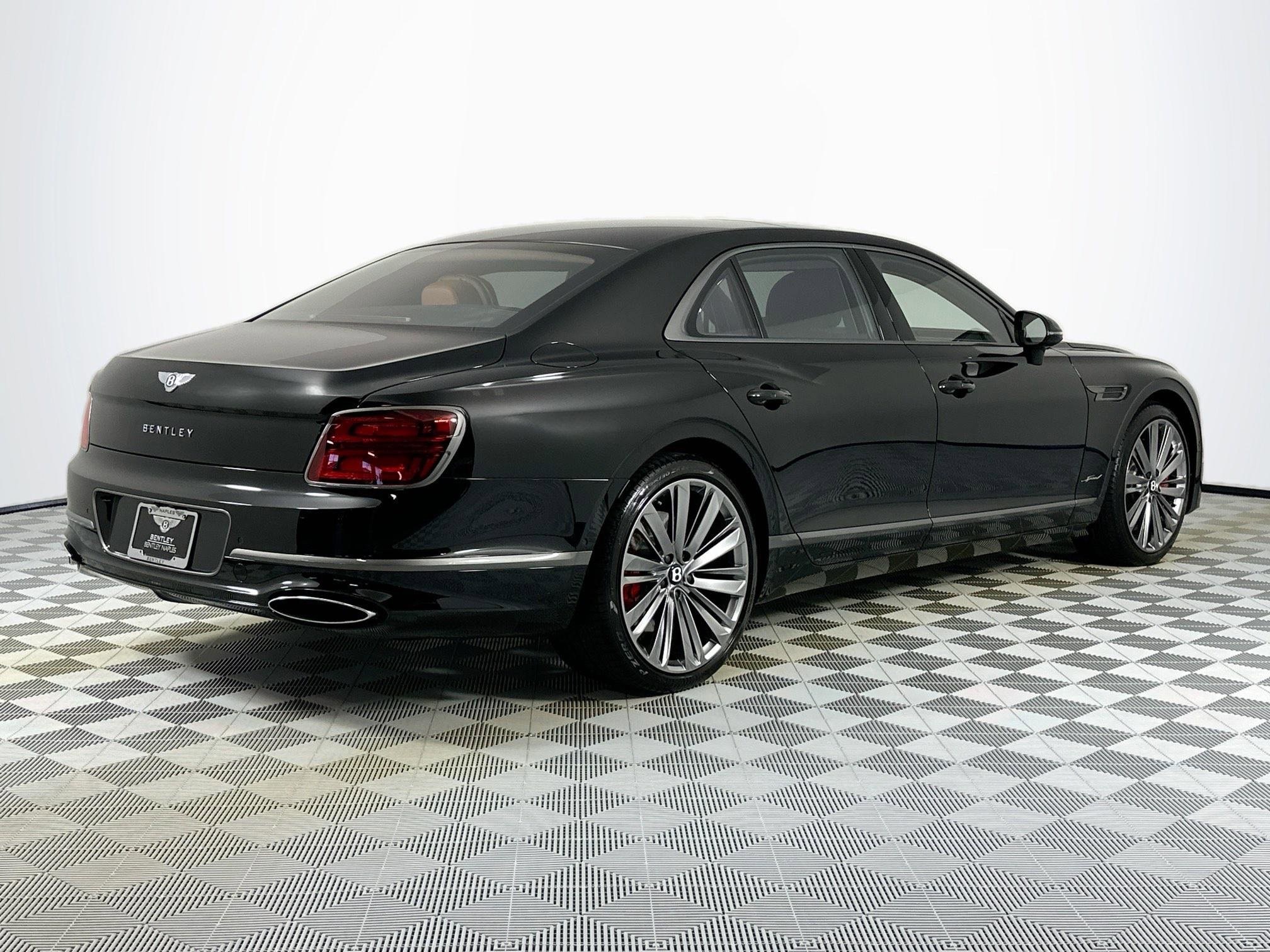 Certified 2024 Bentley Flying Spur W12 image 9