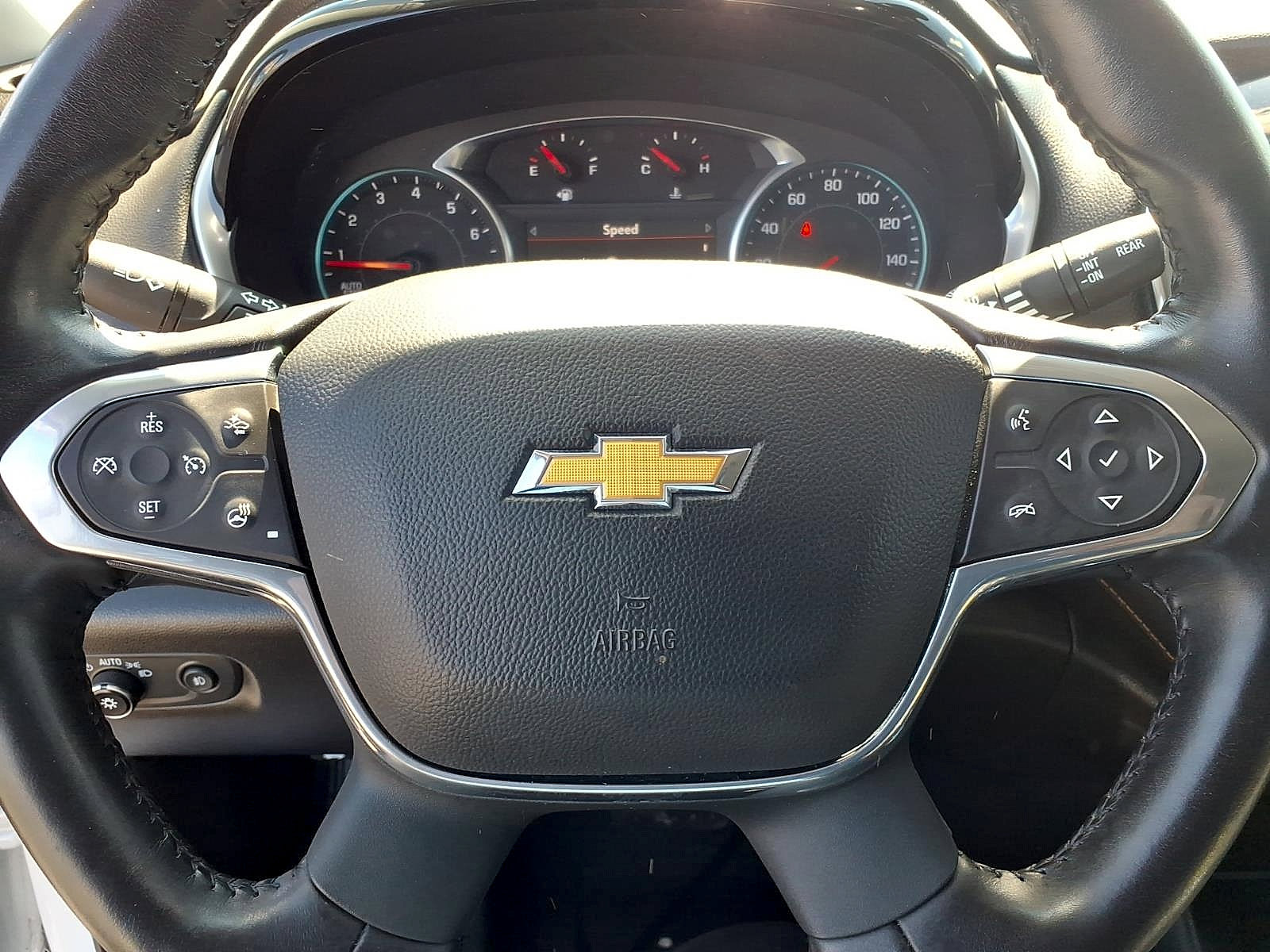 Certified 2020 Chevrolet Traverse LT w/ Driver Confidence II Package image 12