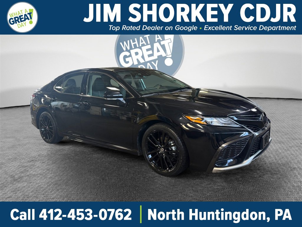 Used 2023 Toyota Camry XSE image 1