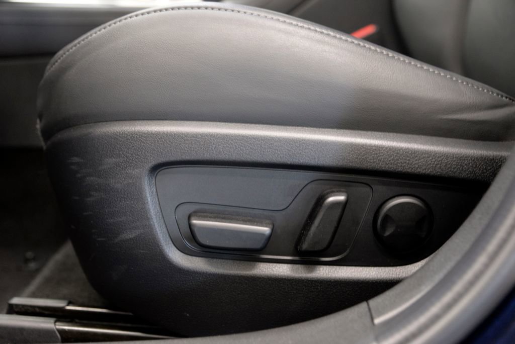 Used 2023 MAZDA CX-30 AWD 2.5 S w/ Preferred Package image 16