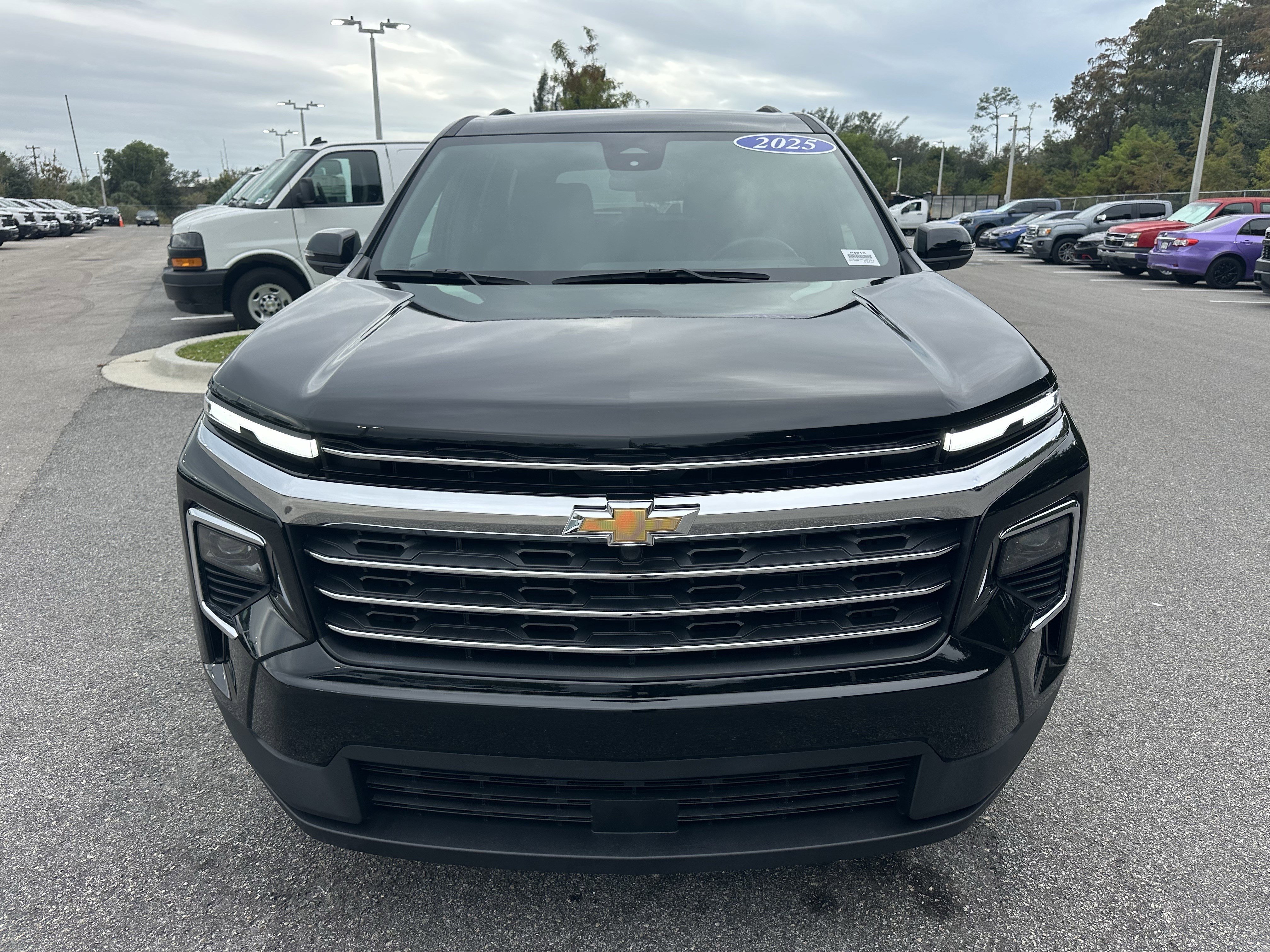 Certified 2025 Chevrolet Traverse LT image 3