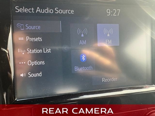 Used 2020 Toyota Camry SE FWD image 5