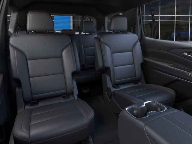 New 2026 Chevrolet Traverse Z71 w/ Enhanced Driving Package AWD/4WD image 17